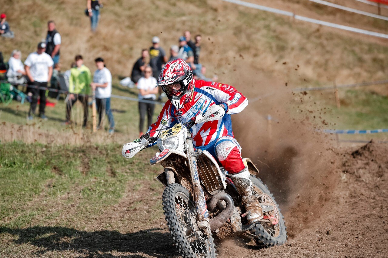 Steve Holcombe: ME LI BEVO TUTTI!